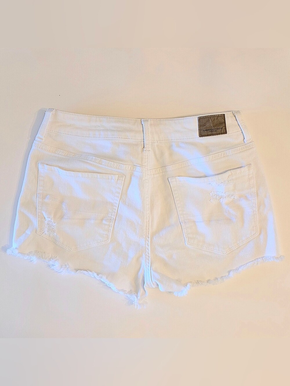 American Eagle Hi-Rise Shorty Shorts Sz 10 White Factory Destroyed Stretch EUC - Picture 2 of 6